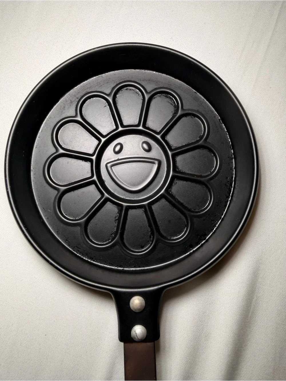 Takashi Murakami × Smart Magazine Flower Pancake Maker Used